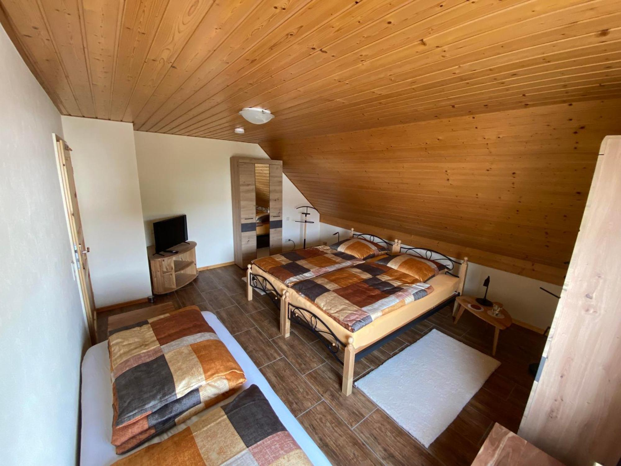 Feriendomizil Marika Apartment Kottenheim Екстериор снимка